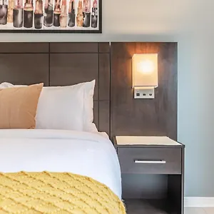 Kensington Place Aparthotel Toronto