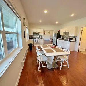 Oasis Bed & Breakfast Langford